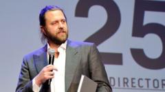 Netflix'i Dolandıran Yönetmene 2.5 Yıl Hapis