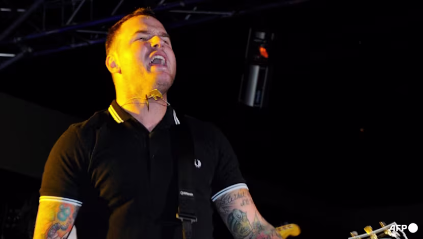 New Found Glory'un gitaristi Chad Gilbert 45 yaşında hayatını kaybetti