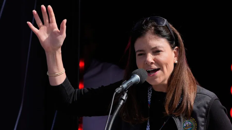 New Hampshire Valiliği: Ayotte ve Warmington Kasım'da Karşı Karşıya