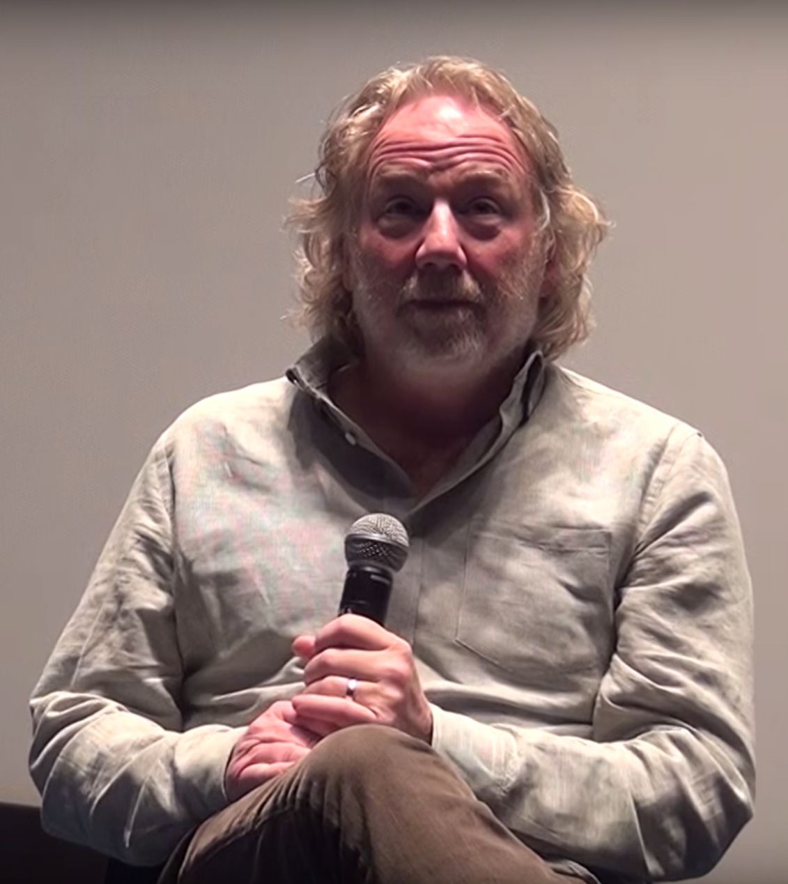 New Mexico mahkemesi Timothy Busfield hakkındaki çocuk istismarı suçlamalarını düşürdü