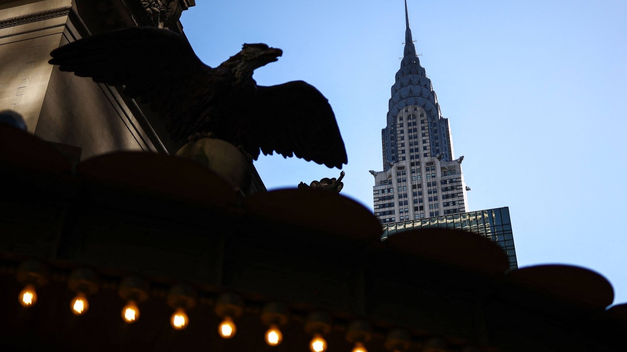 New York'un simgesi Chrysler Building'e alıcı çıktı