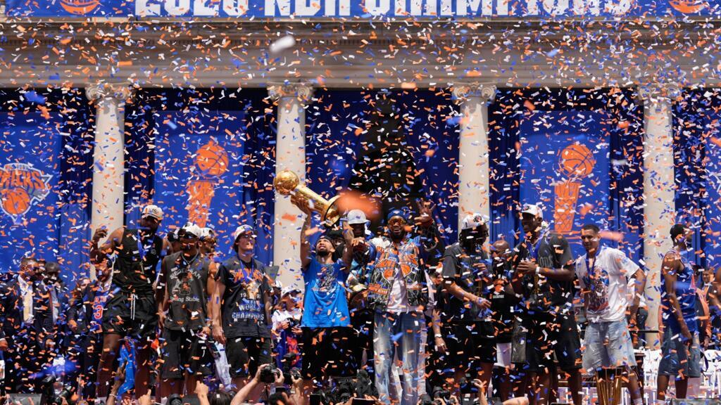 New York'ta Knicks şampiyonluk kutlamaları: Mavi ve turuncu sele döndü