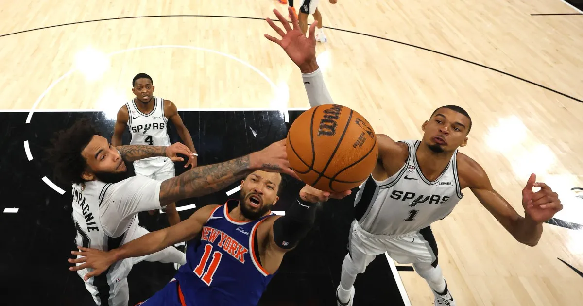 Knicks, Spurs'u 105-104 Yendi: NBA Finalleri'nde 2-0 Önde