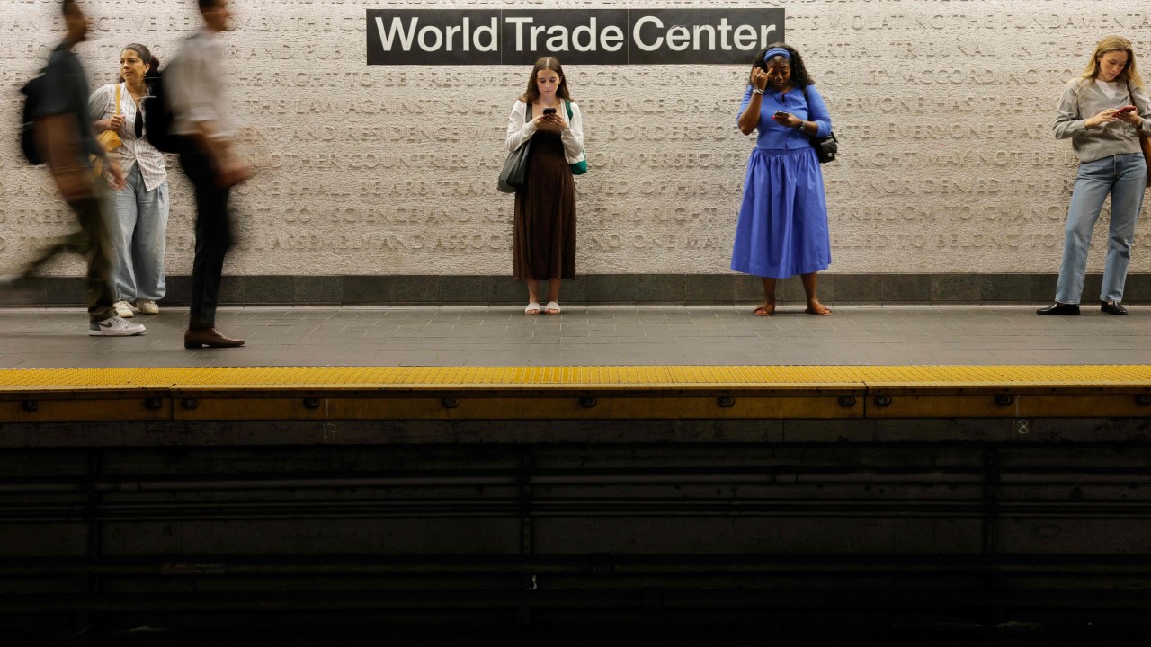 New York Metrosu'nda Yaşlılara Saldırılar Artıyor