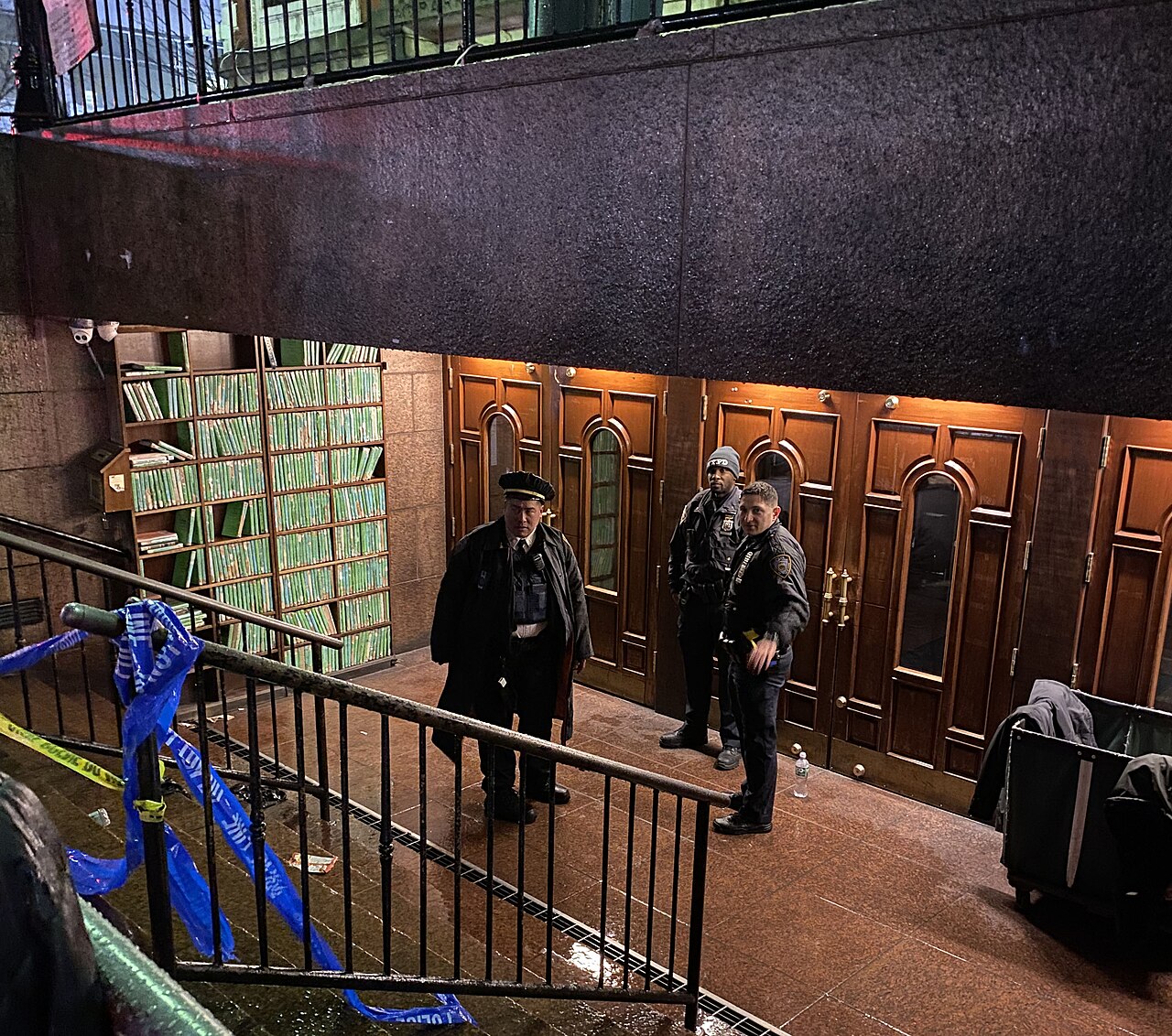 New York'ta sinagog saldırısına nefret suçu soruşturması