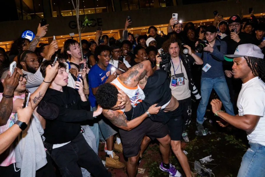 New York'ta Spurs taraftarına saldırı: NYPD failleri arıyor