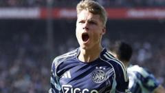 Newcastle, Ajax'tan 19 Yaşındaki Orta Saha Steur'u 23 Milyon Sterline Transfer Etti