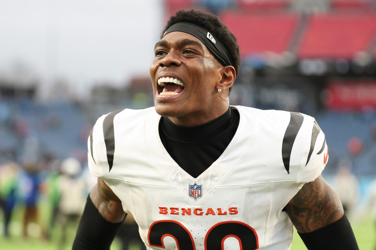 NFL, Colts Köşe Oyuncusunu Uygunsuz Davranıştan Cezalandırdı