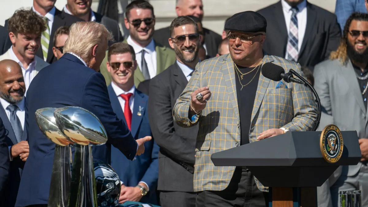 NFL, Eagles Güvenlik Şefi 'Big Dom' Hakkında Soruşturma Başlattı