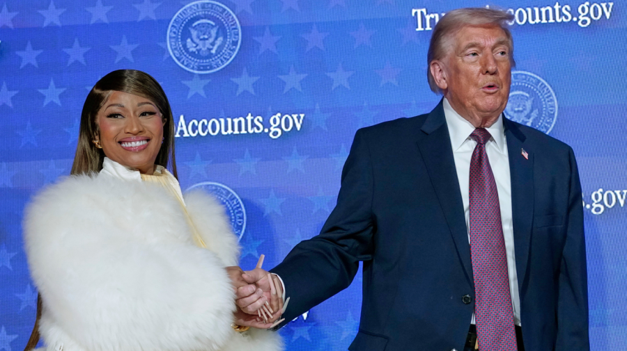 Nicki Minaj Trump'a Yakın Danışmanı Savundu