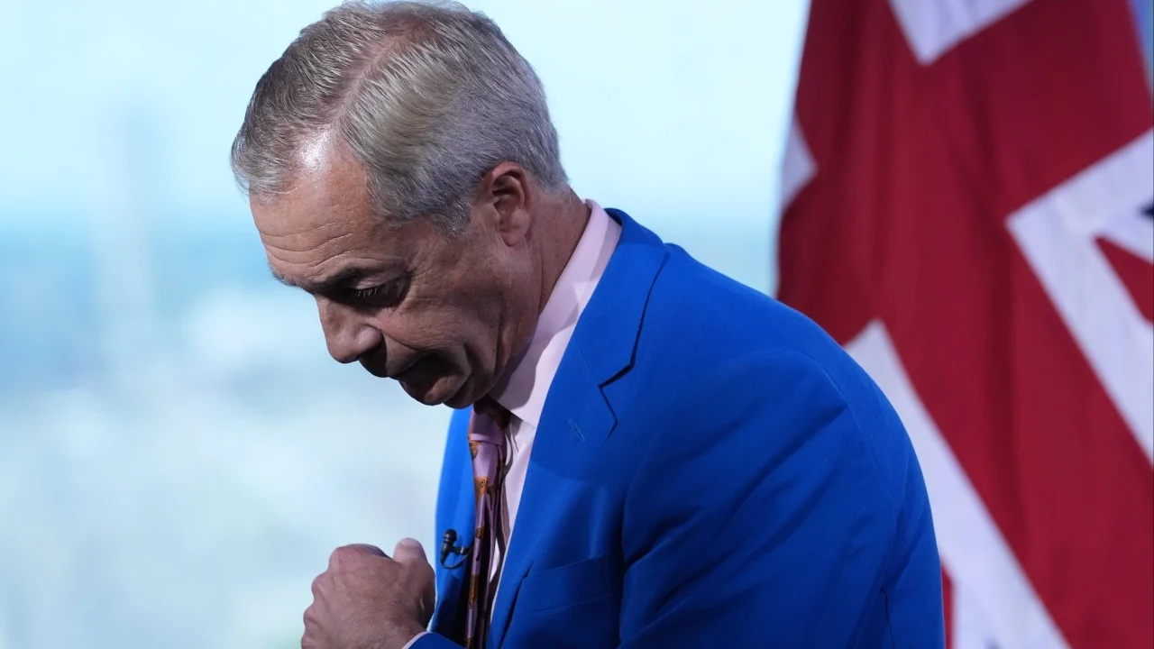 Nigel Farage milletvekilliğinden istifa ediyor: Mali iddialara karşı yeniden seçilecek