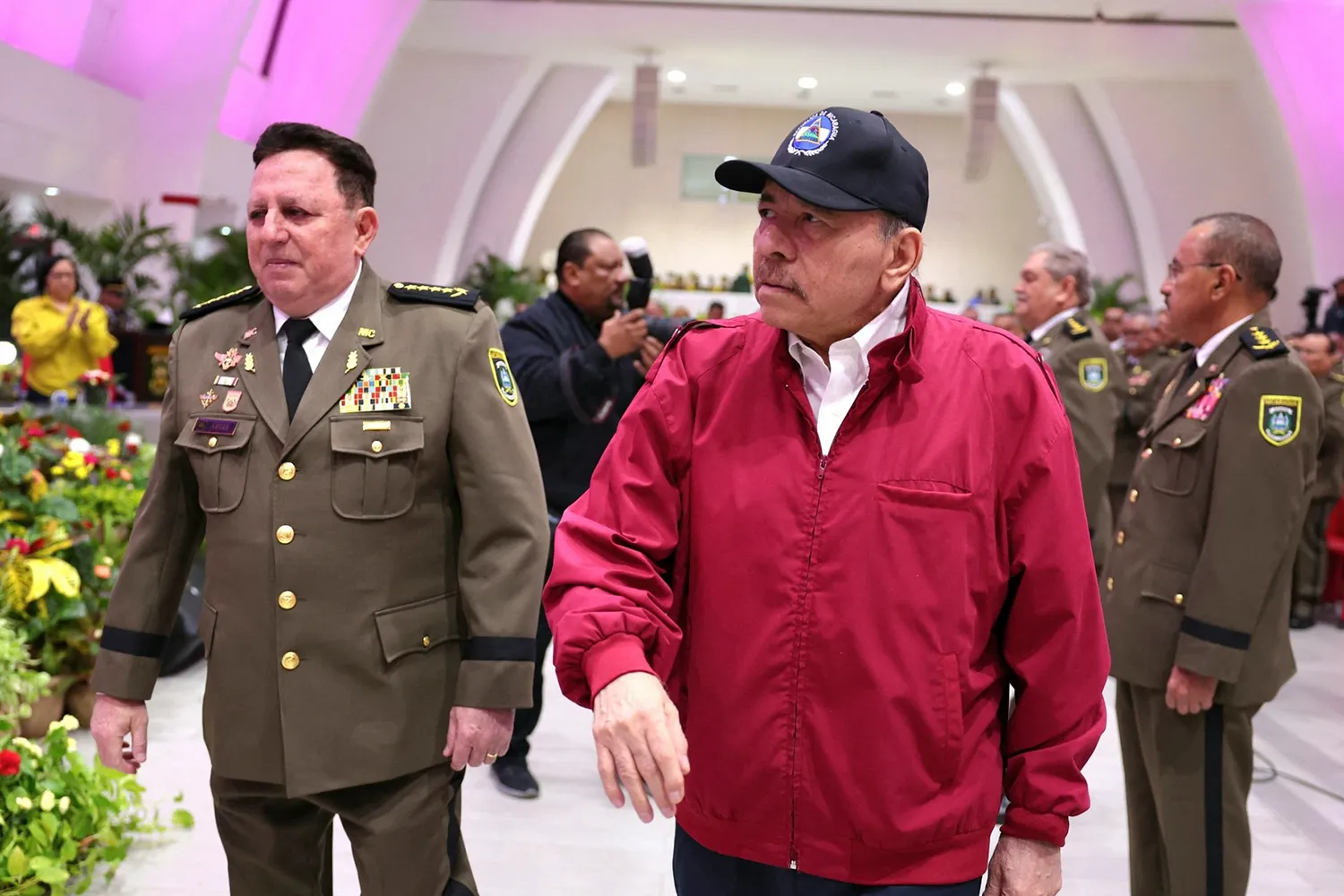 Nikaragua'da Seçimlerin Sonu: Ortega'nın Açıklaması ve Orta Amerika'da Demokrasi Krizi