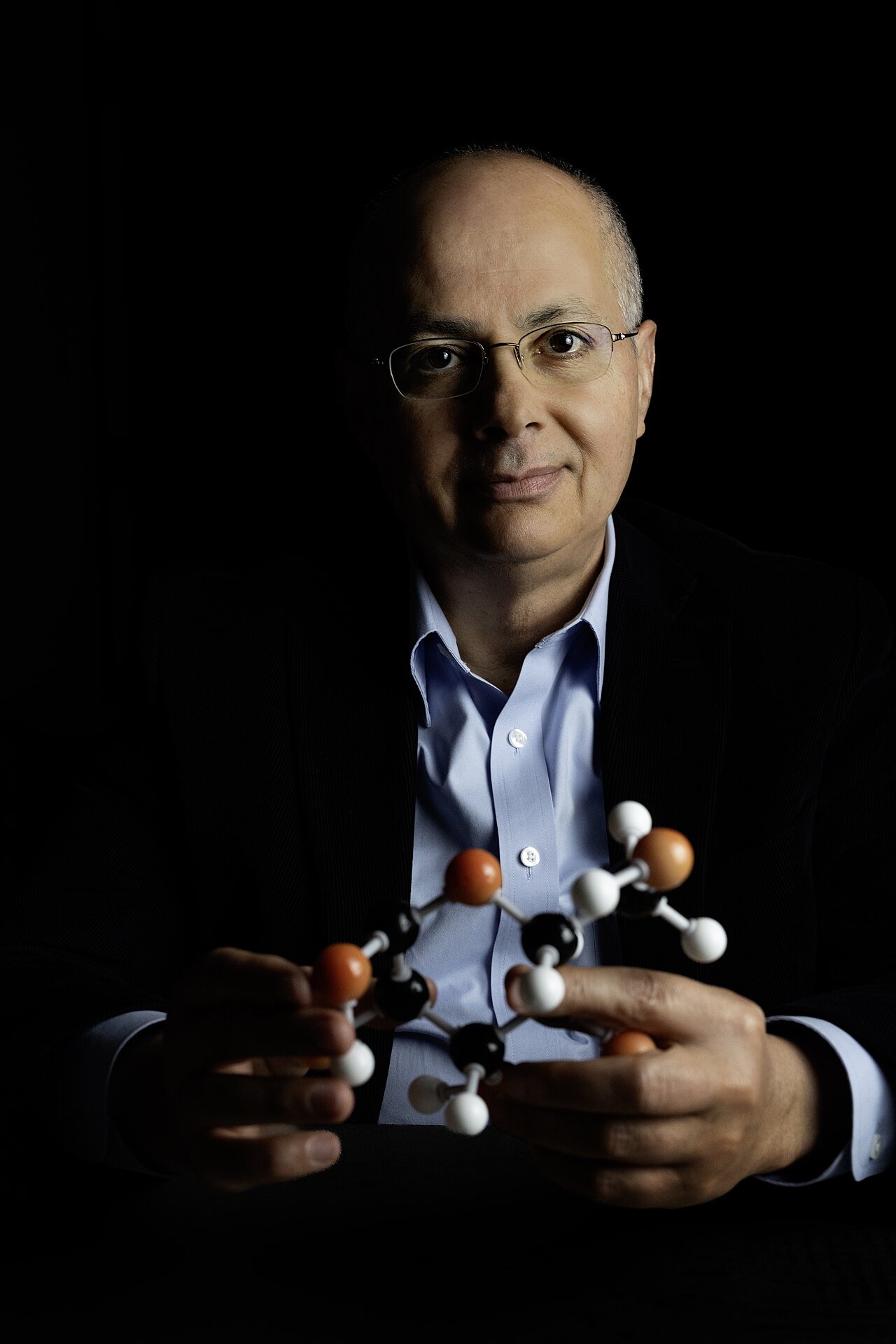 Nobel Ödüllü Bilim İnsanı UC Berkeley'den Ayrılıp Çin'de Görev Alacak