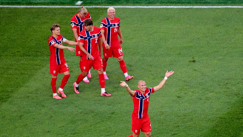 Norveçli Futbolcu Ostigard'a Dünya Kupası Sevinci