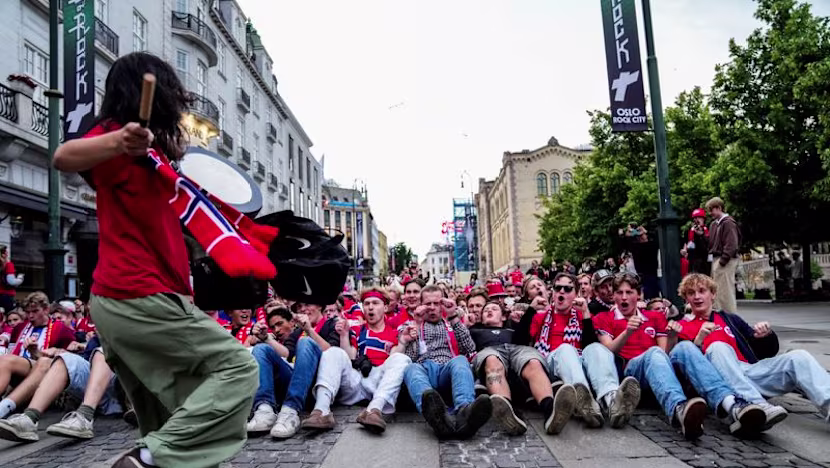 Norveçli Taraftarın TV’de Hareketsiz Oturma Eylemi Pişmanlık Getirmedi