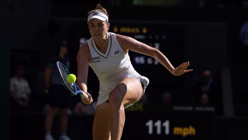 Noskova, Wimbledon'da Kalp Kırıklığına Rağmen Zafere Uzandı