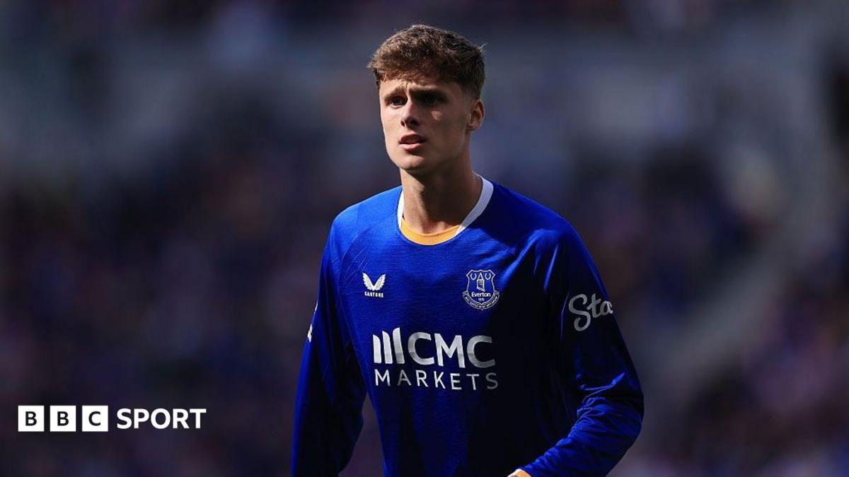 Nottingham Forest, Everton'un genç yıldızı Armstrong için 40 milyon sterlin teklif etti