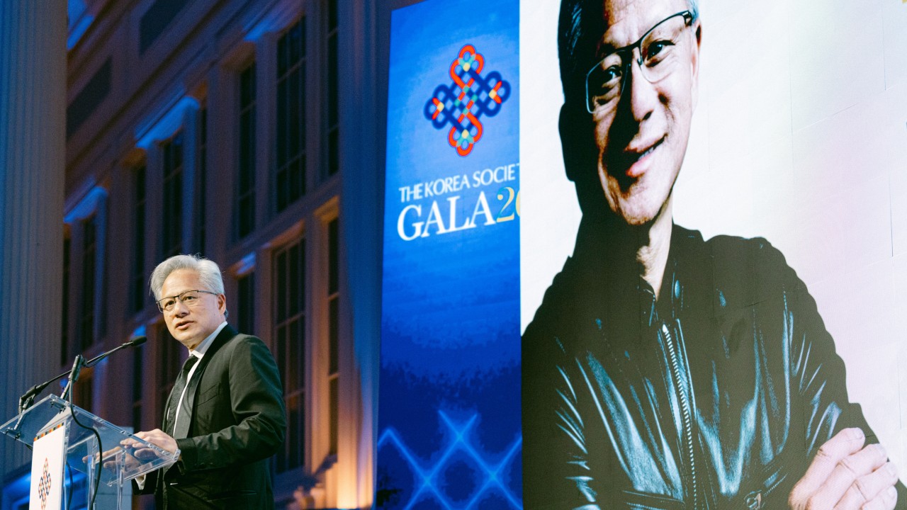 Nvidia CEO'su Huang: ABD-Çin Yapay Zeka Yarışında İletişim Şart