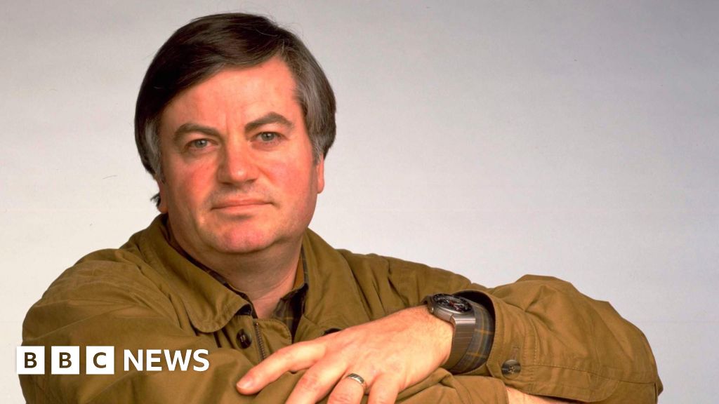 Ödüllü Araştırmacı Gazeteci Roger Cook 83 Yaşında Hayatını Kaybetti