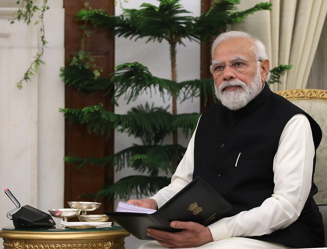Öğrenci Parodi Hesabı Modi’nin Zayıf Noktasını Ortaya Çıkardı