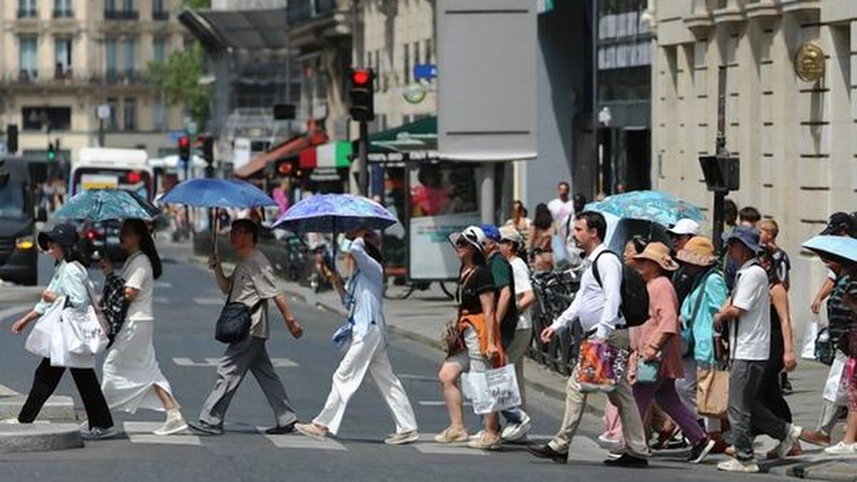 Omega Bloku: Avrupa'yı Kavuran Sıcak Hava Dalgasının Arkasındaki Meteorolojik Olgu