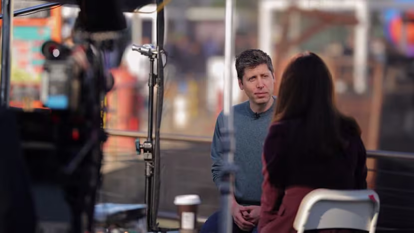 OpenAI CEO'su Altman: Yapay Zeka Faydaları İçin Riskler Göze Alınmalı