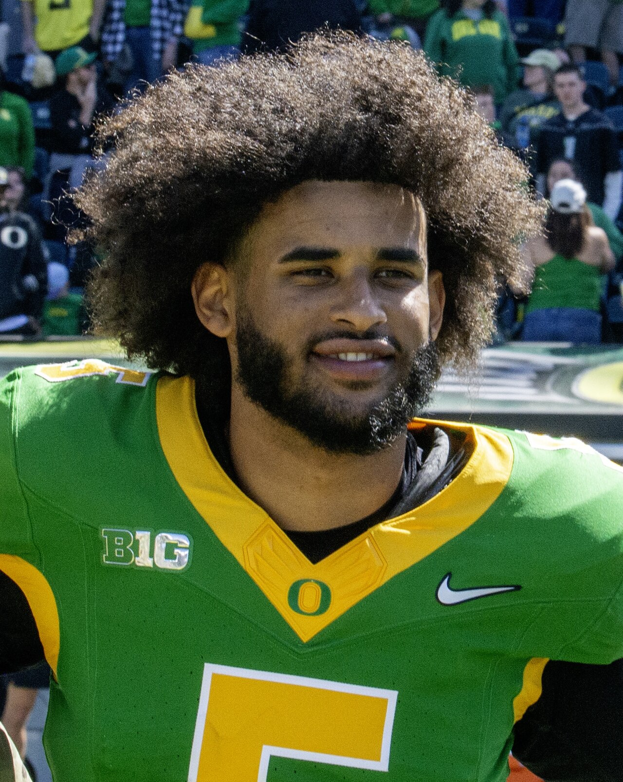 Oregon'un Yıldız Oyun Kurucusu Dante Moore, NFL'de Büyük Benzetmelerle Anılıyor