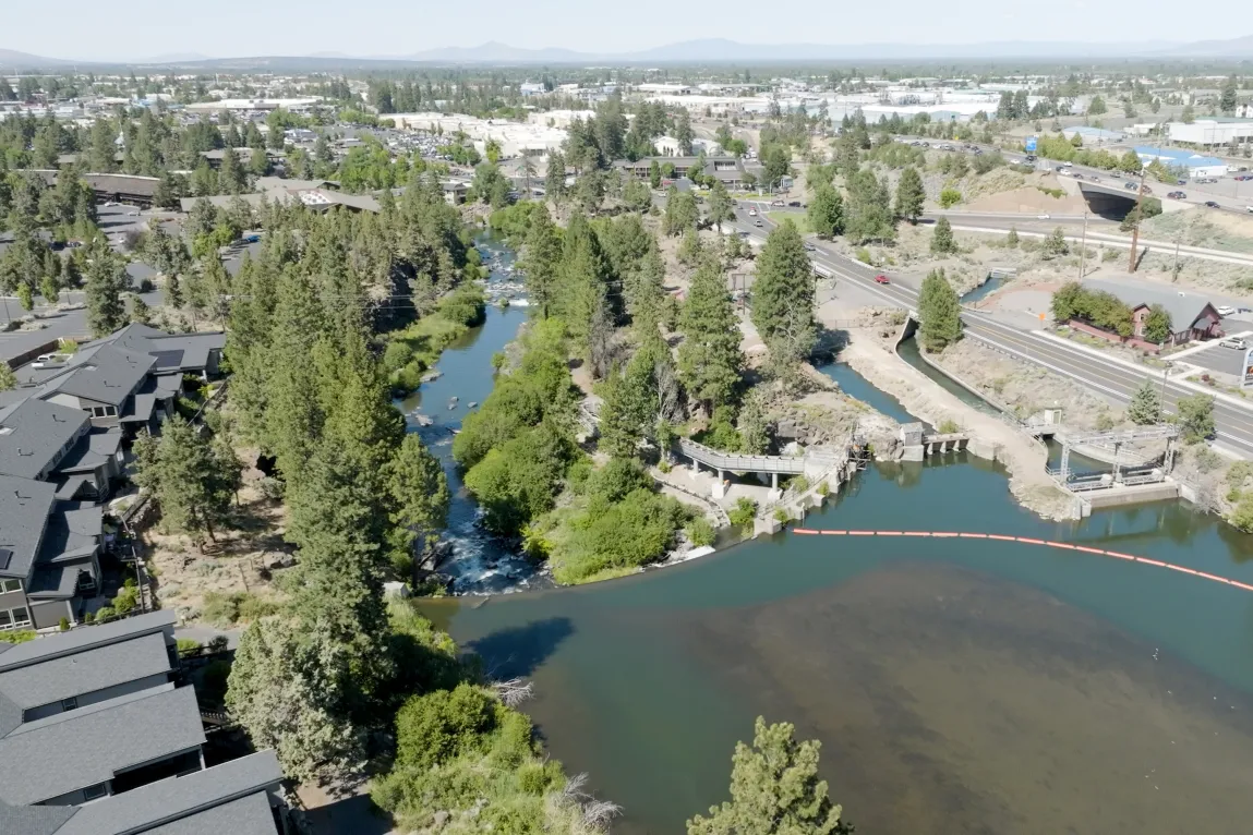 Oregon Yetkilileri Deschutes Nehri'ni Kurtarmaya Çalışıyor: Zorluklar ve Çözümler