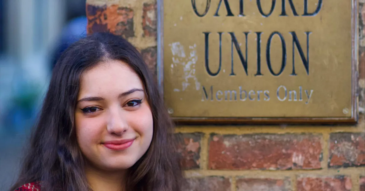 Oxford Birliği'nin Filistinli Başkanı İstifa Etmeyeceğini Açıkladı