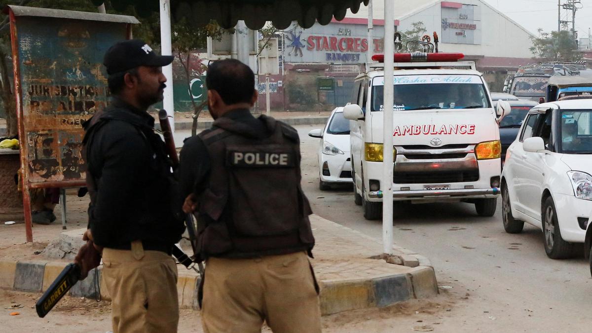 Pakistan'da 72 Saatte 21 Terörist Etkisiz Hale Getirildi