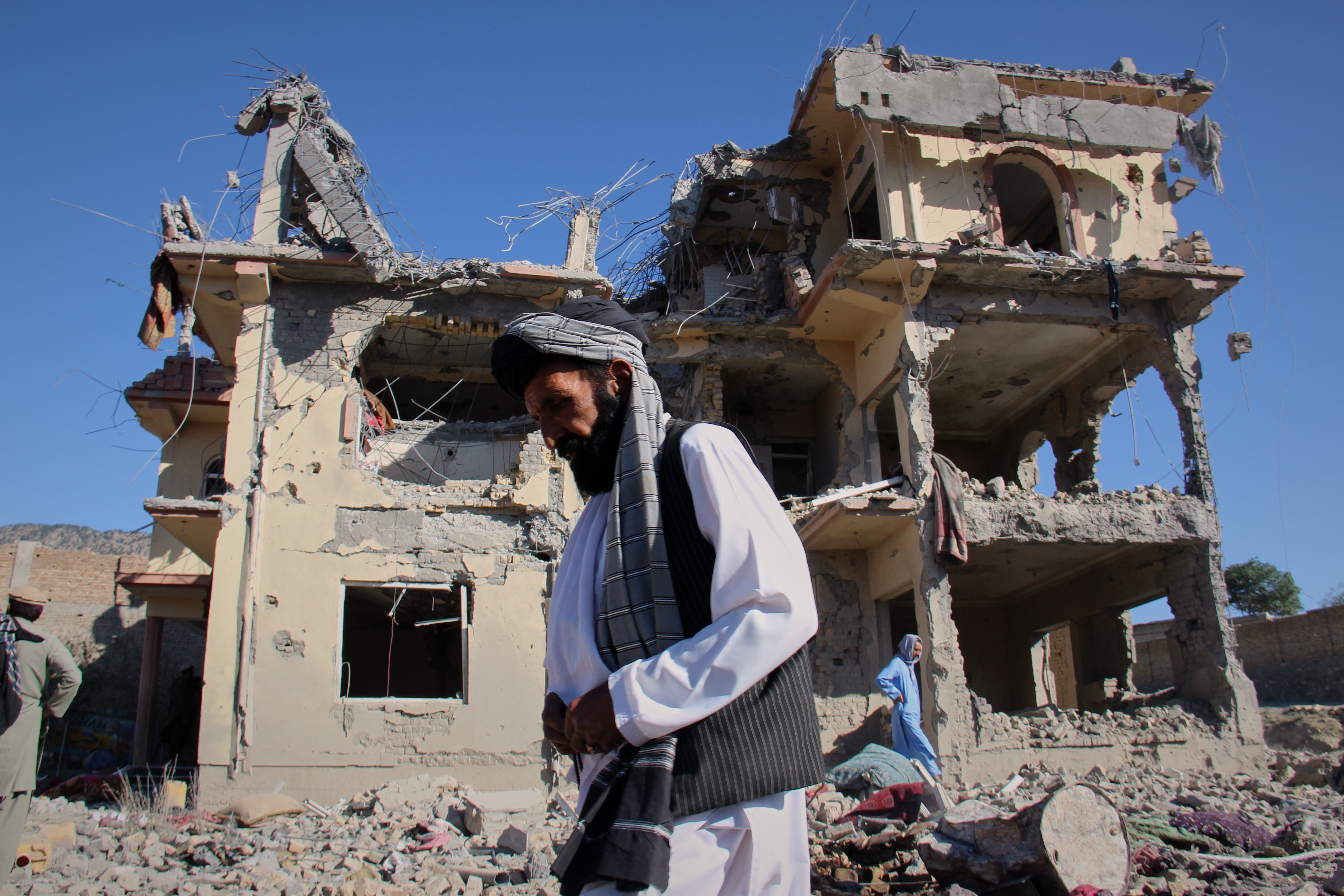 Pakistan'dan Afganistan'a hava saldırısı: 36 sivil öldü, 160 yaralı