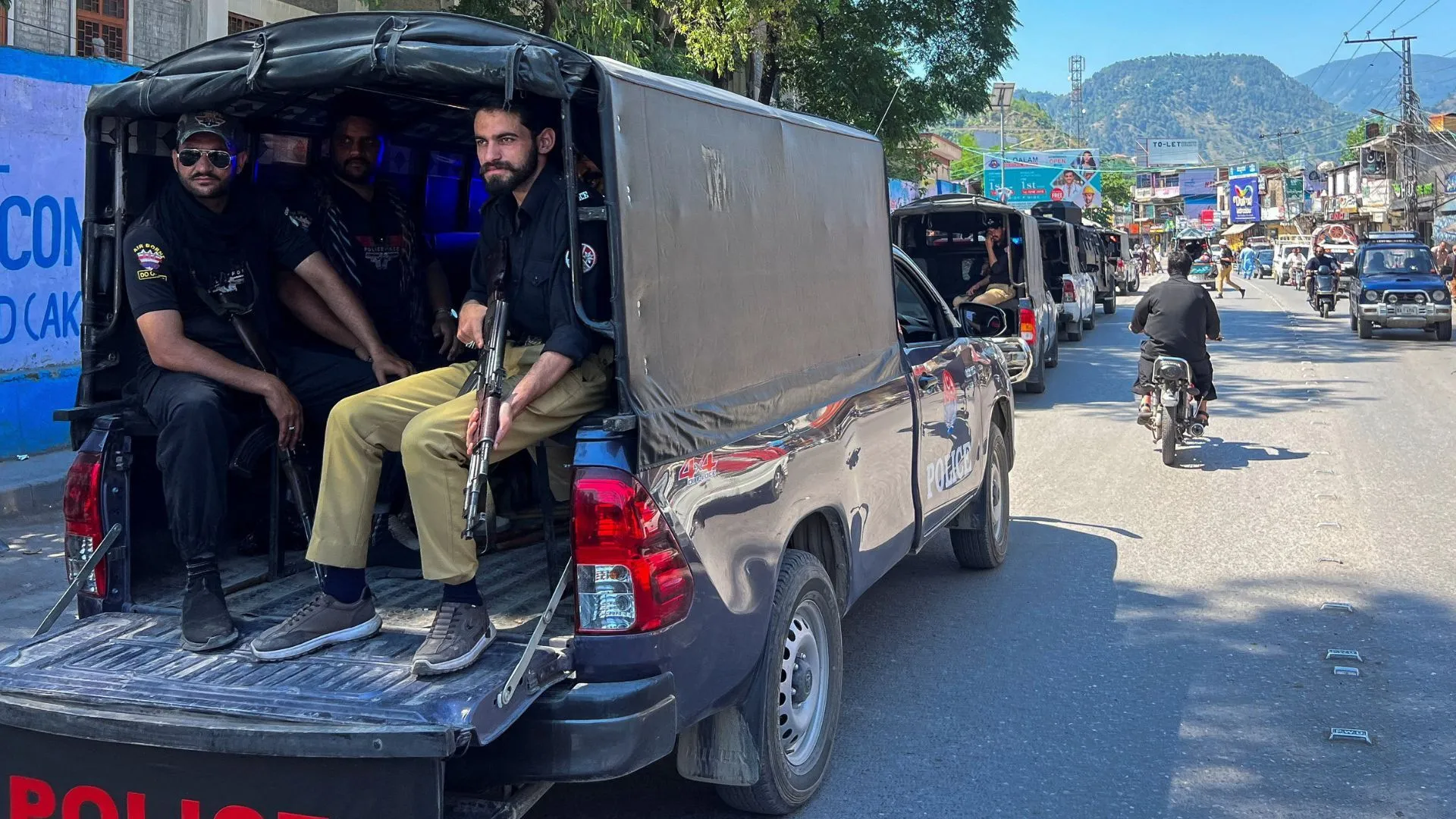 Pakistan Keşmir'inde Gerginlik: Protestolar Sonrası Ne Olacak
