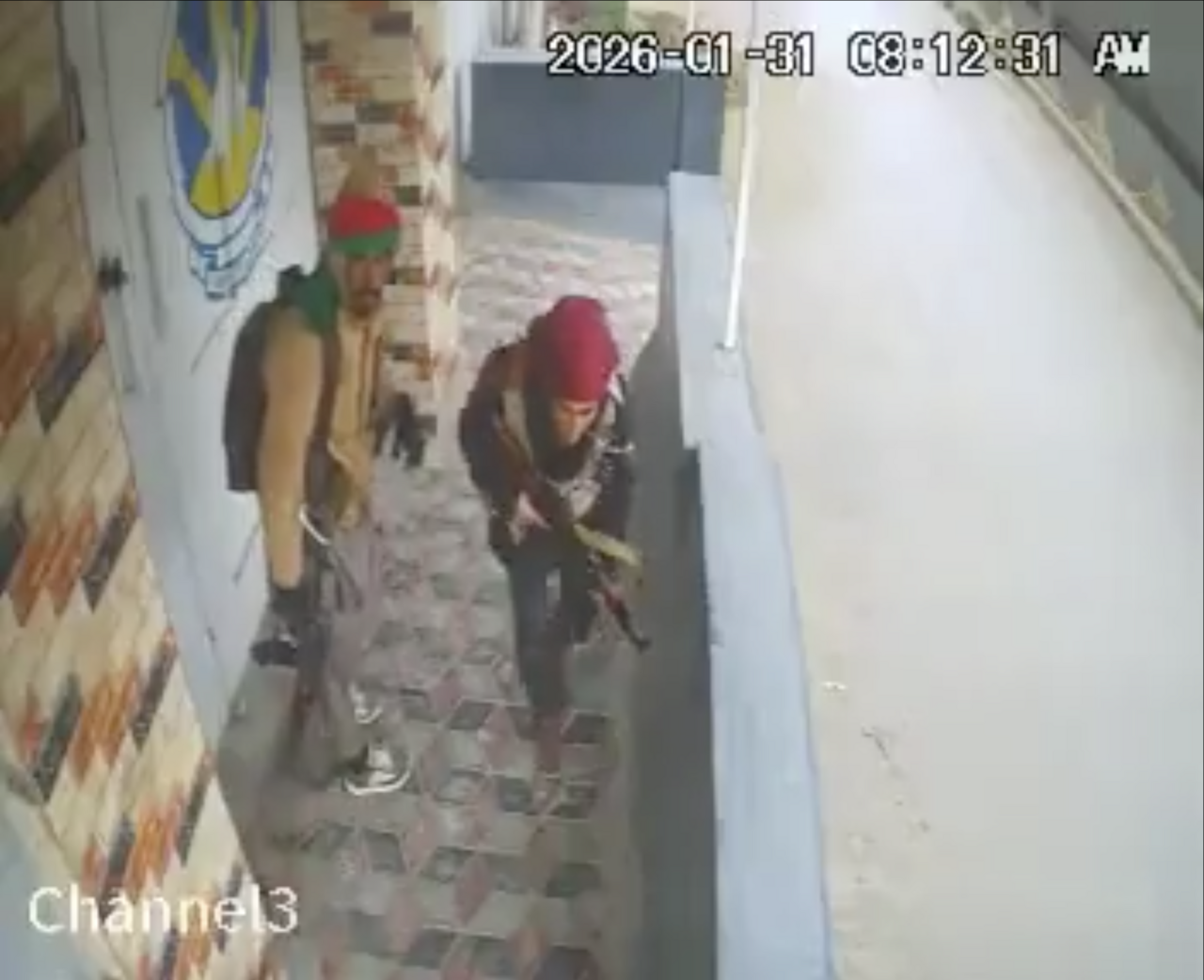 Pakistan'da Saldırı: 9 Polis Hayatını Kaybetti