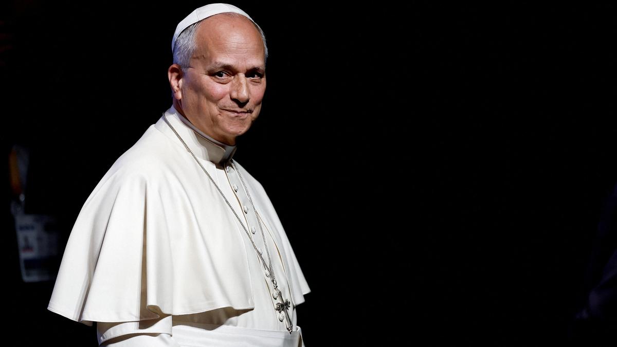 Papa Leo XIV akciğer kanseri ameliyatı geçirdi: Adenokarsinom nedir
