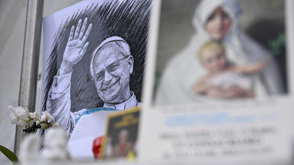 Papa XIV. Leo akciğer kanseri ameliyatı sonrası Vatikan'a dönüyor