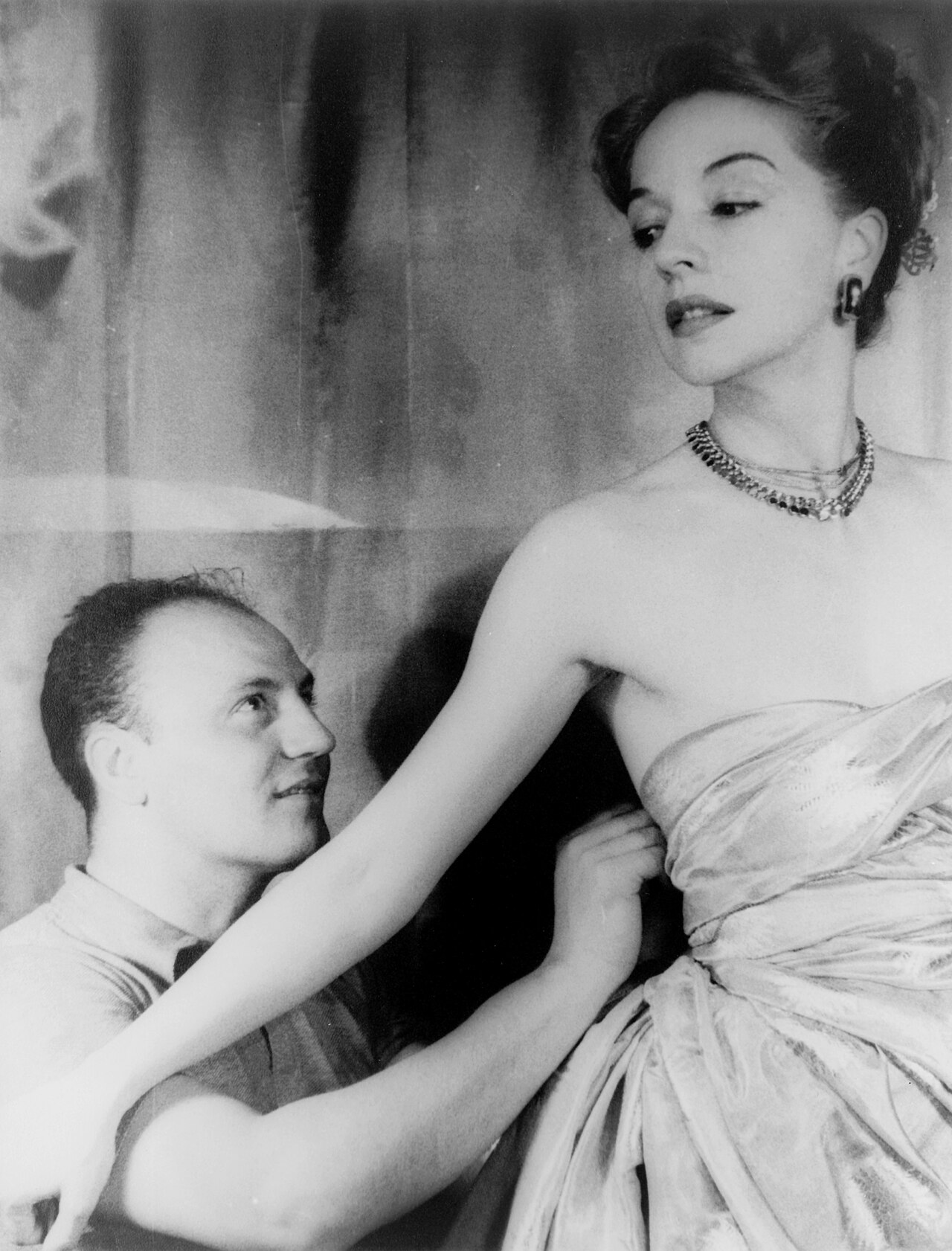 Paris'te Geleceğe Hazırlanan Moda: Lüksün Ötesinde Bir Vizyon