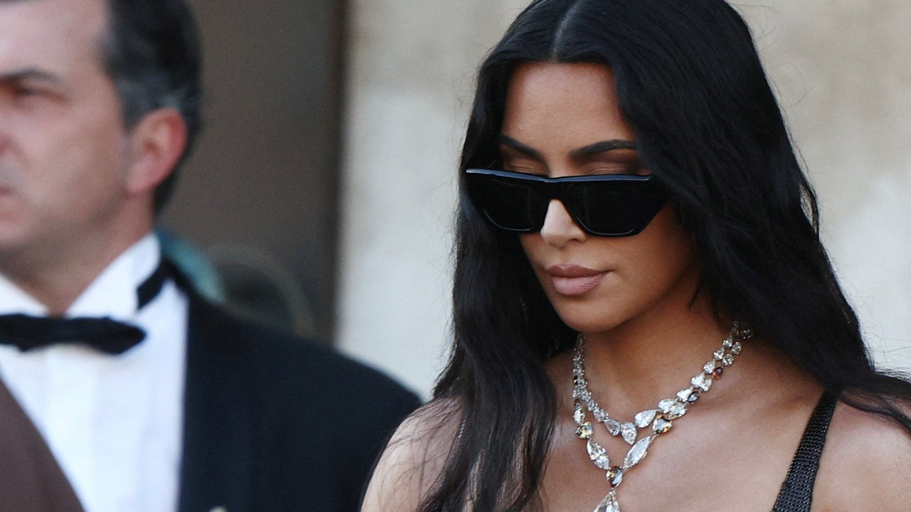Paris Mahkemesi Kim Kardashian'a 1 Euro Tazminat Verdi