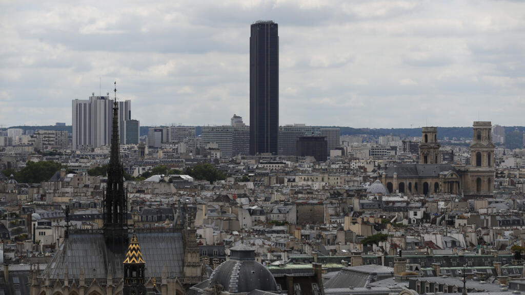 Paris'in Montparnasse Kulesi'nin geleceği belirsizleşti: 800 milyon euroluk yenileme iptal edildi