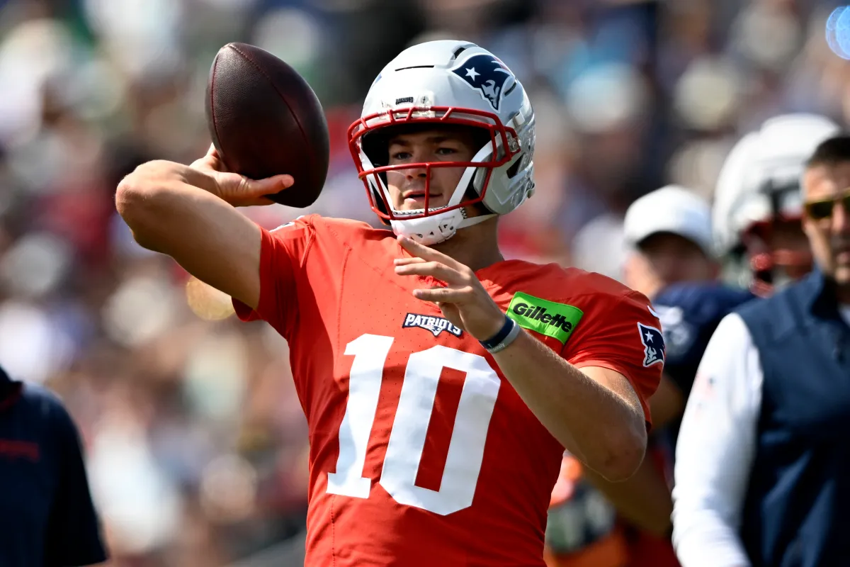 Patriots' Maye'den Hurts'e Övgü