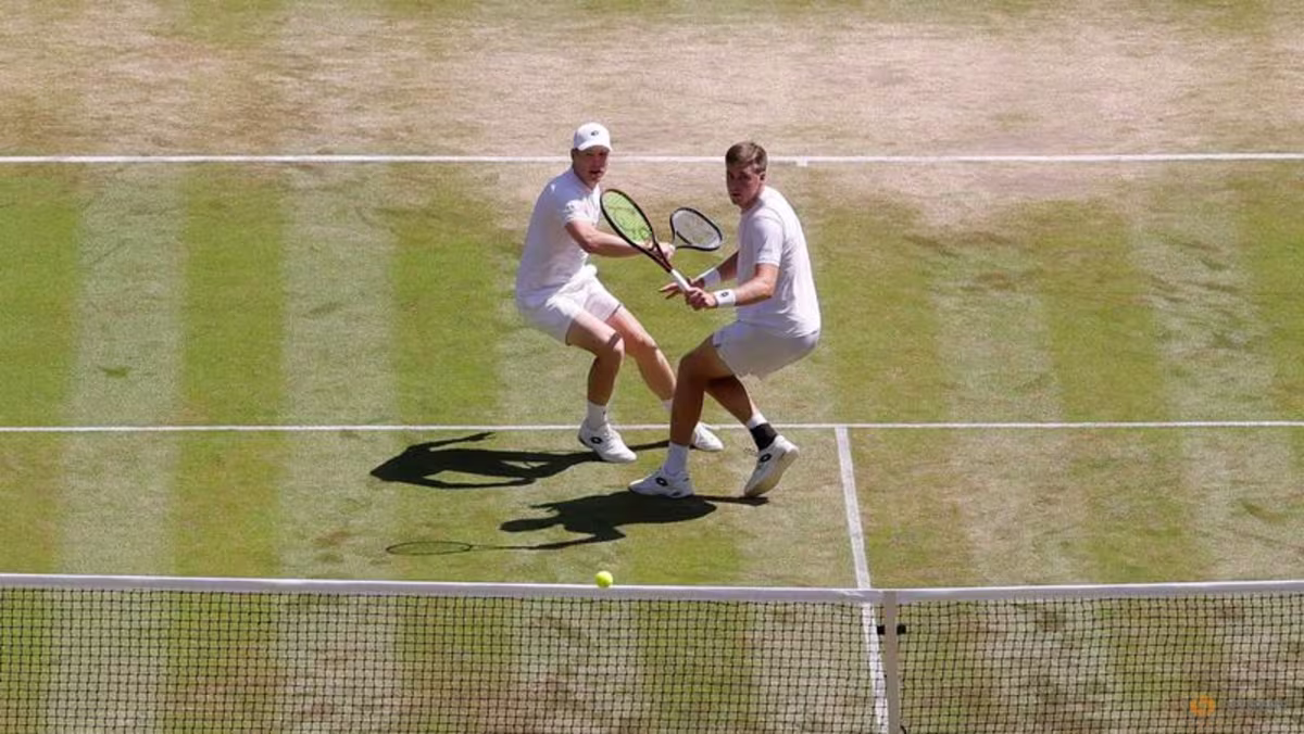 Patten ve Heliovaara Wimbledon Çift Erkekler Şampiyonu