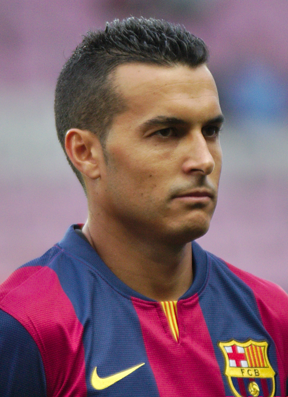 Pedro, Chelsea ile sözleşme uzattı