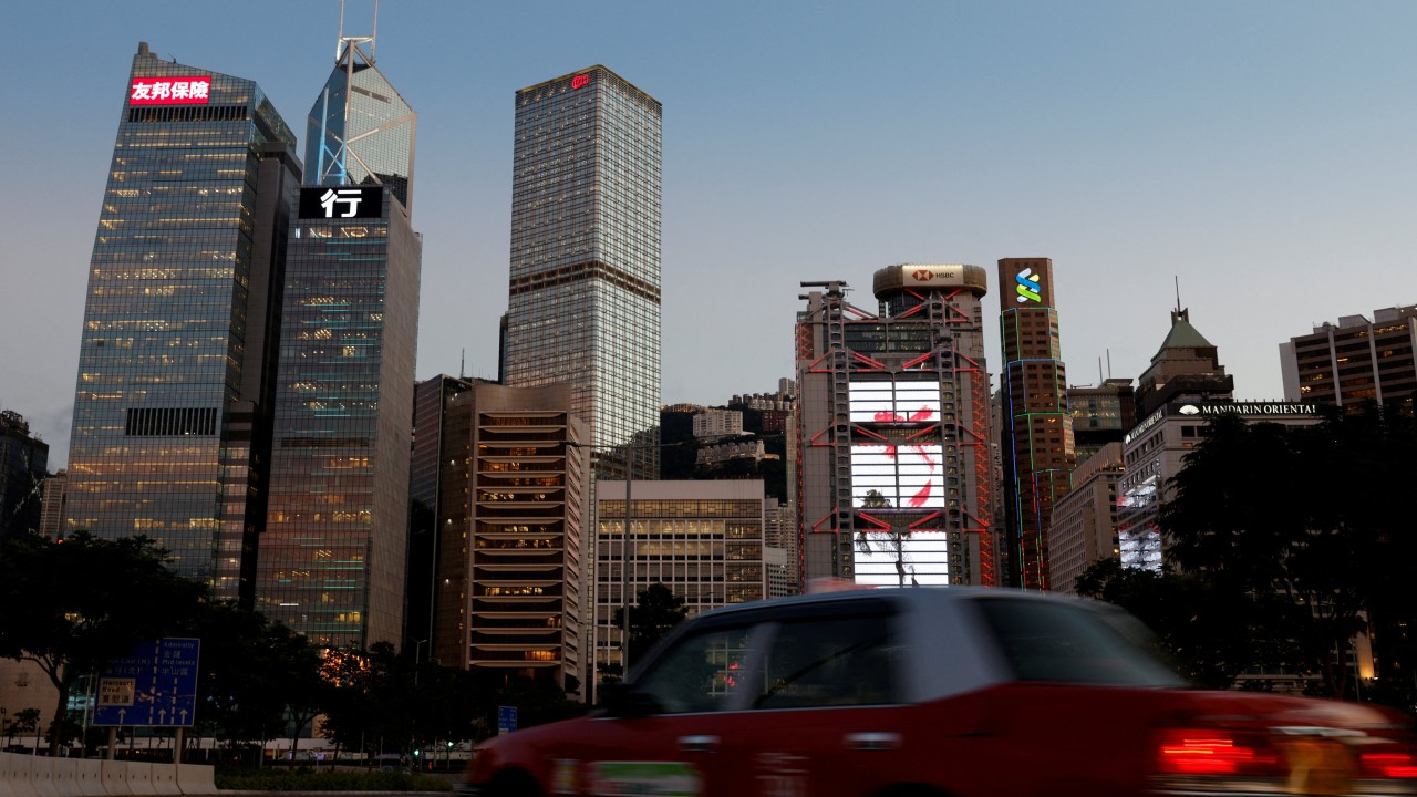 Pekin'in Denizaşırı Sigorta Vergisi Hong Kong'un Varlık Yönetimini Test Ediyor