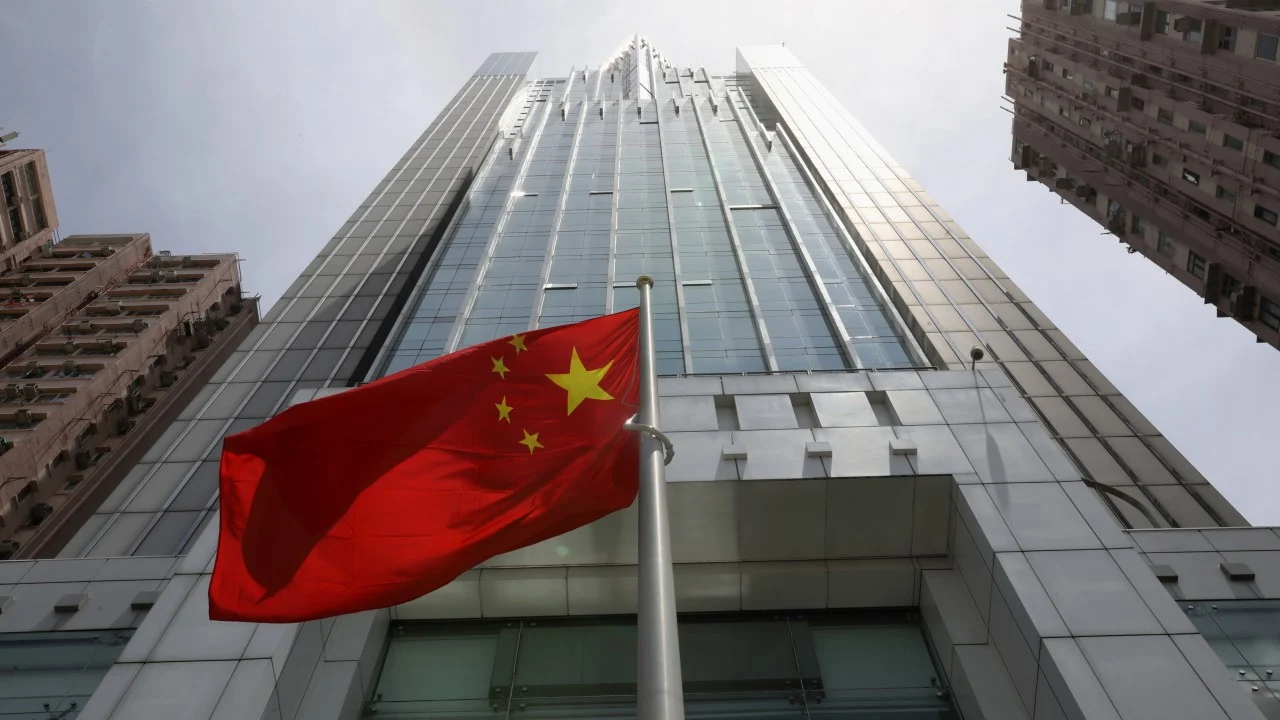 Pekin'in Hong Kong Ofisi Yeniden Yapılandırıldı: Gençlik ve Bölgesel Çalışmalara Vurgu
