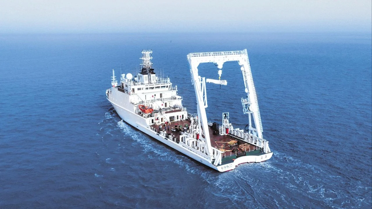 Pekin Tayvan açıklarında deniz araştırmasıyla denizaltı operasyonuna mı hazırlanıyor