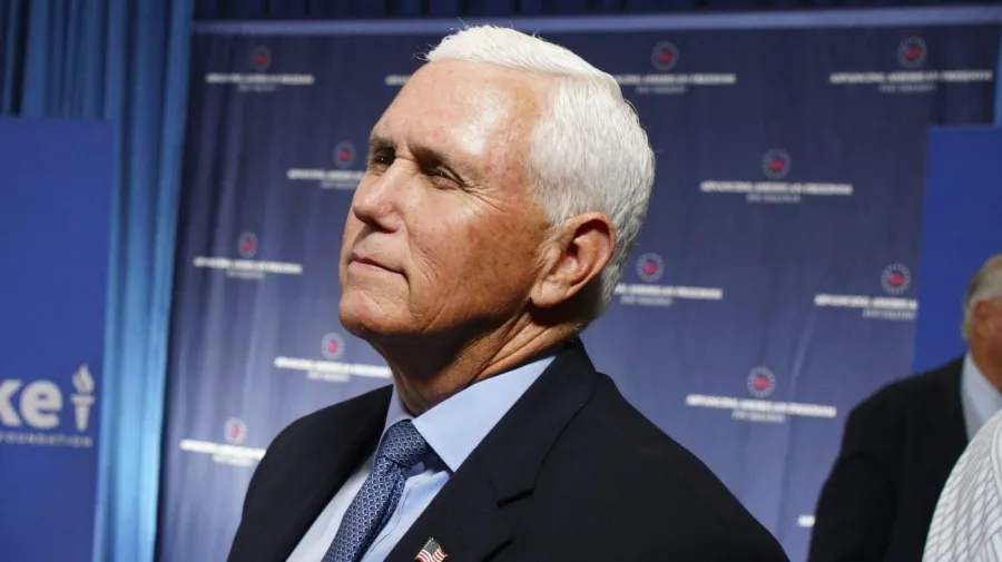 Pence: ABD, İran'a karşı kaçınılmazı hazırlamalı