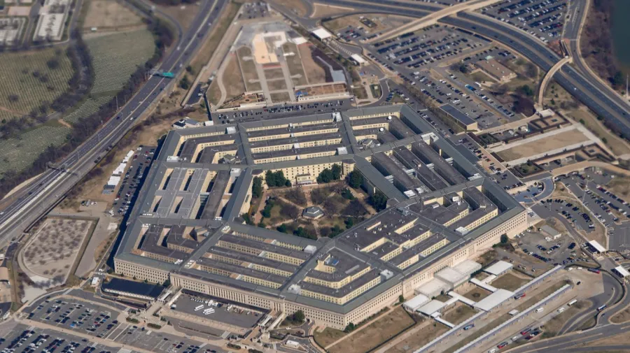 Pentagon'da hava kalitesi alarmı: Sığınak emri verildi