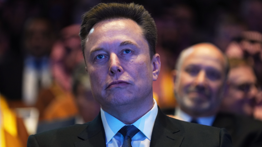 Pentagon'un yapay zekâ şefi: Musk'ın Grok'u İran'da binlerce füze fırlattı