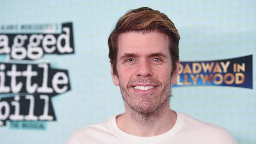 Perez Hilton'dan iyi Ailesi 'iletişim kurabiliyor' dedi, TikTok gecikmeyi 'hata' ile açıkladı
