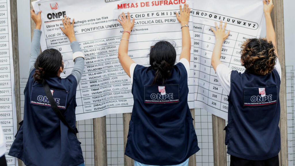 Peru'da Fujimori ile Sanchez arasında kritik seçim