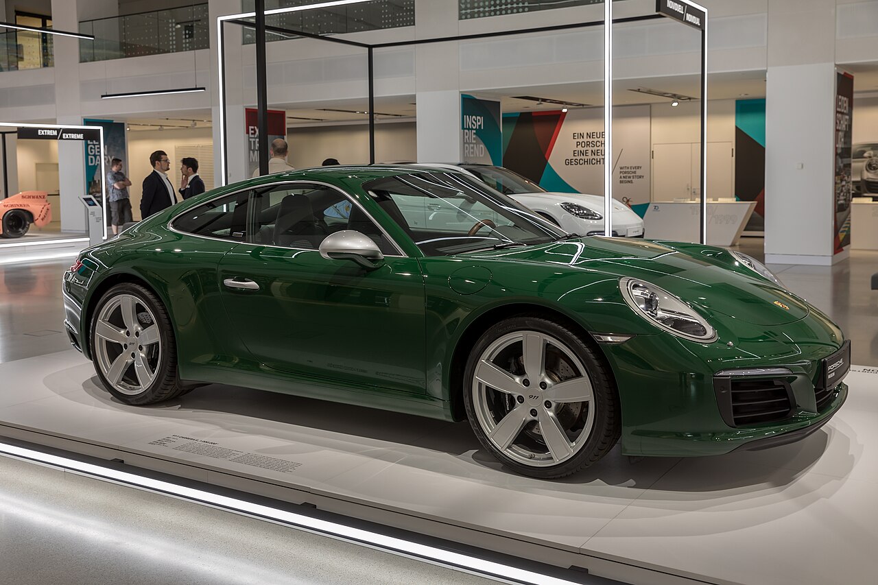 Porsche'nin Karlılığı Artıyor: Lüks Odaklı Strateji Meyvesini Veriyor